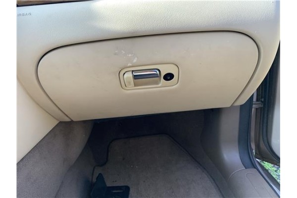 Recambio de guantera salpicadero para jaguar x-type 2.0 d executive referencia OEM IAM C2S35144LEG C2S25238ZHE 