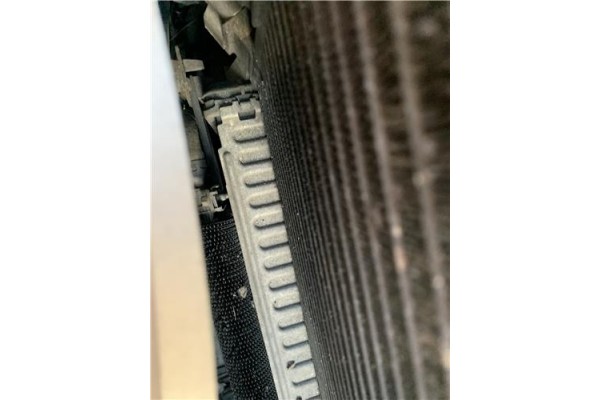 Recambio de intercooler para jaguar x-type 2.0 d executive referencia OEM IAM C2S31600 JLM21933 