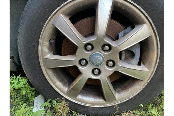 Recambio de llanta para jaguar x-type 2.0 d executive referencia OEM IAM C2S27674 XR856011 