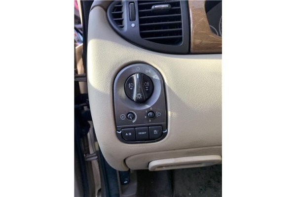 Recambio de mando de luces para jaguar x-type 2.0 d executive referencia OEM IAM C2S25898  