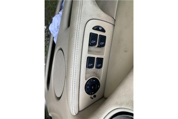 Recambio de mando elevalunas delantero izquierdo para jaguar x-type 2.0 d executive referencia OEM IAM C2S27571  