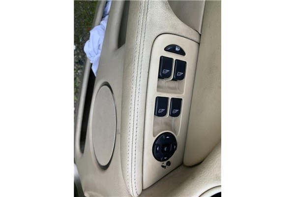 Recambio de mando elevalunas delantero izquierdo para jaguar x-type 2.0 d executive referencia OEM IAM C2S27571  