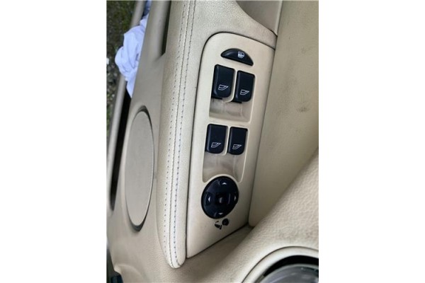 Recambio de mando elevalunas delantero izquierdo para jaguar x-type 2.0 d executive referencia OEM IAM C2S27571  