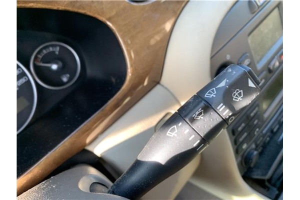 Recambio de mando intermitencia para jaguar x-type 2.0 d executive referencia OEM IAM C2S23796 C2S5935 