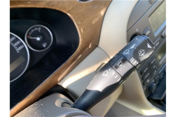 Recambio de mando intermitencia para jaguar x-type 2.0 d executive referencia OEM IAM C2S23796 C2S5935 