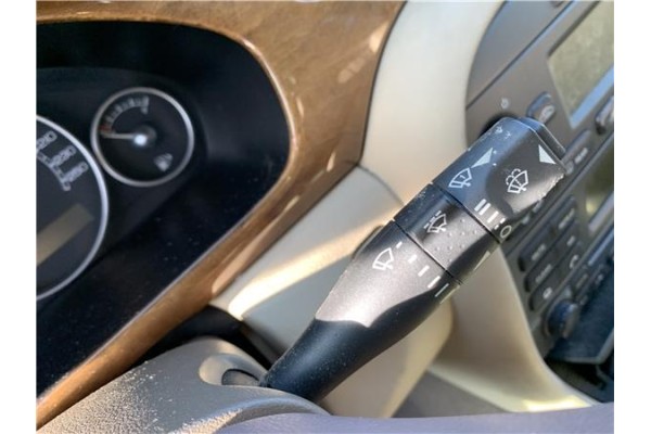 Recambio de mando intermitencia para jaguar x-type 2.0 d executive referencia OEM IAM C2S23796 C2S5935 