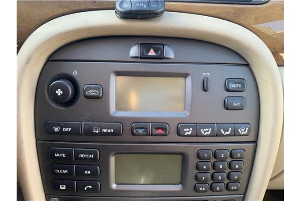 Recambio de mandos climatizador para jaguar x-type 2.0 d executive referencia OEM IAM C2S33671  