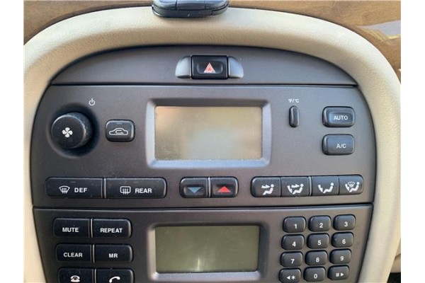 Recambio de mandos climatizador para jaguar x-type 2.0 d executive referencia OEM IAM C2S33671  