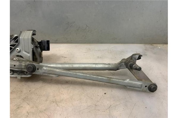 Recambio de motor limpiaparabrisas delantero para peugeot 308 sw 1.6 hdi 84kw 114cv referencia OEM IAM 3397021099  