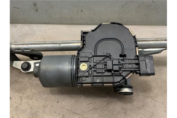 Recambio de motor limpiaparabrisas delantero para peugeot 308 sw 1.6 hdi 84kw 114cv referencia OEM IAM 3397021099  