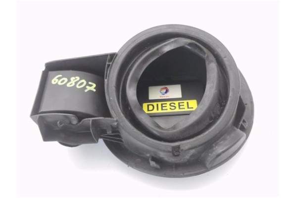 Recambio de tapa exterior combustible para peugeot 308 sw 1.6 hdi 84kw 114cv referencia OEM IAM 9681632680 47934B01 