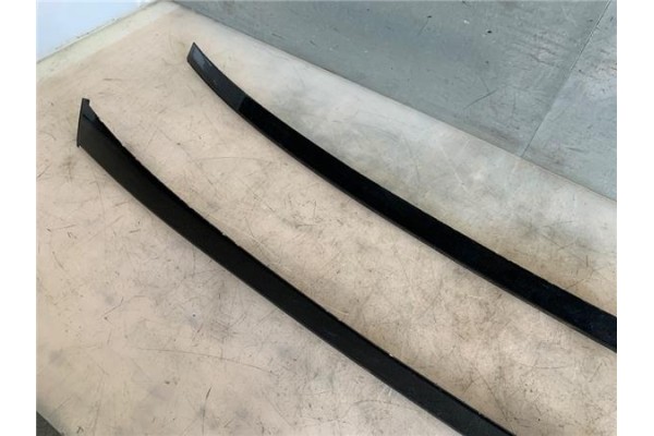 Recambio de barras de techo para mercedes-benz clase c (bm 203) sportcoupe 2.0 c 180 (203.735) referencia OEM IAM A2037800256907