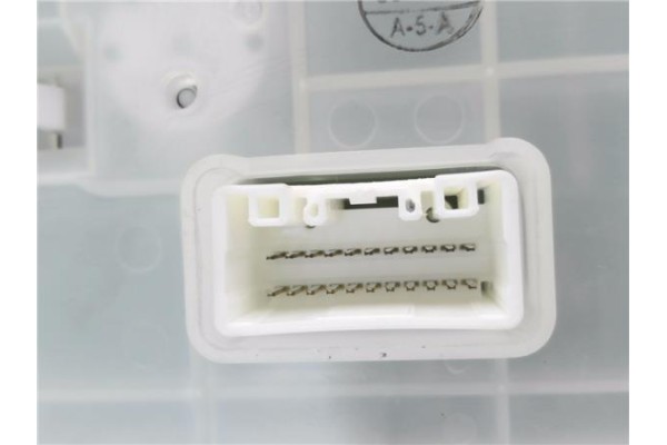 Recambio de cuadro completo para mitsubishi colt vii (cz_) 1.3 (z35am, z34am, z33am) referencia OEM IAM MM051005  