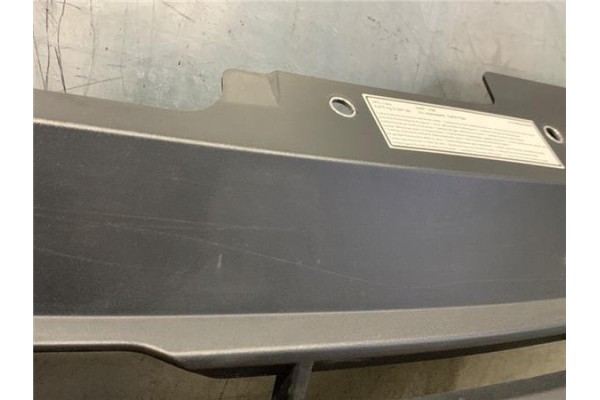 Recambio de rejilla capo para iveco daily chasis 2.3 referencia OEM IAM 5802799786KZ  