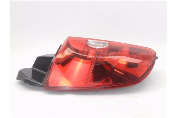 Recambio de piloto trasero izquierdo para mitsubishi colt vii (cz_) 1.3 (z35am, z34am, z33am) referencia OEM IAM 8330A479  