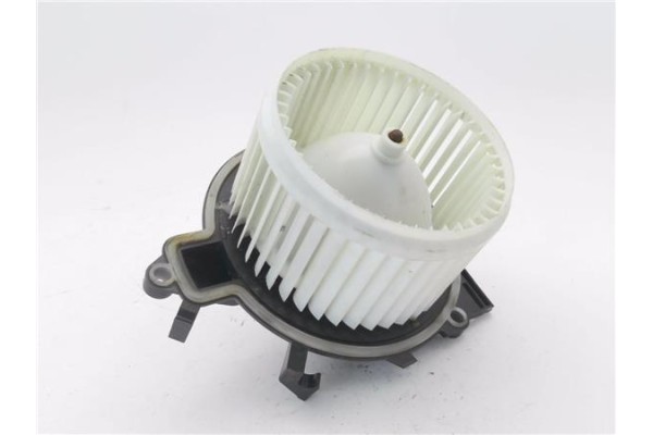 Recambio de motor calefaccion para iveco daily chasis 2.3 referencia OEM IAM 5S9030100  