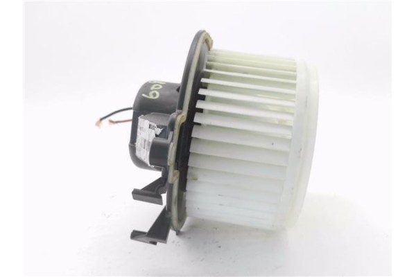 Recambio de motor calefaccion para iveco daily chasis 2.3 referencia OEM IAM 5S9030100  