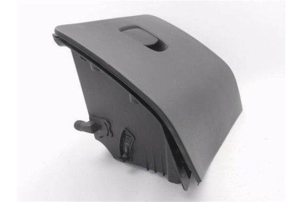 Recambio de guantera salpicadero para iveco daily chasis 2.3 referencia OEM IAM 5801544516  