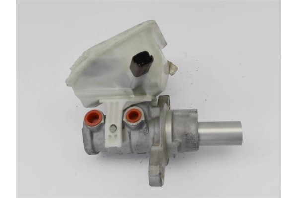 Recambio de bomba freno para citroen c4 berlina 1.6 exclusive referencia OEM IAM   
