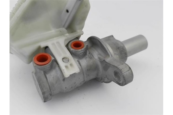 Recambio de bomba freno para citroen c4 berlina 1.6 exclusive referencia OEM IAM   