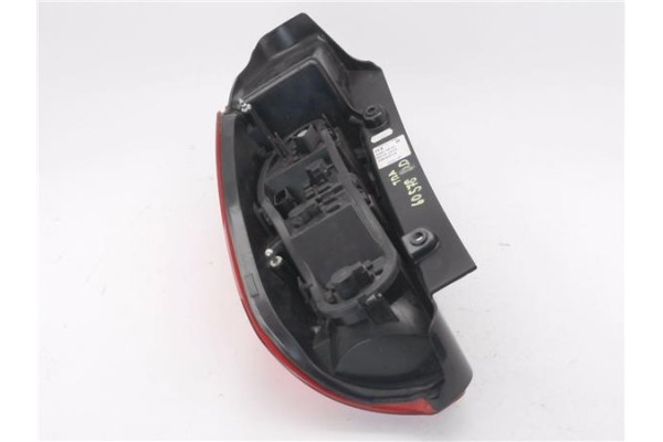 Recambio de piloto trasero derecho para mitsubishi colt vii (cz_) 1.3 (z35am, z34am, z33am) referencia OEM IAM 8330A480  