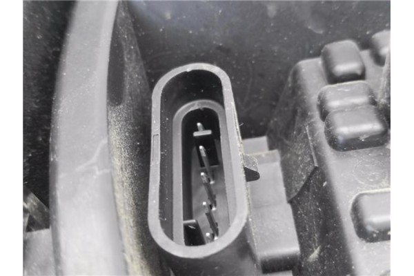 Recambio de piloto trasero derecho para mitsubishi colt vii (cz_) 1.3 (z35am, z34am, z33am) referencia OEM IAM 8330A480  