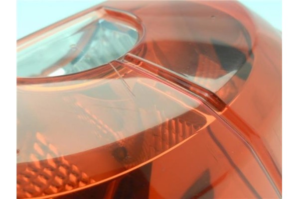 Recambio de piloto trasero derecho para mitsubishi colt vii (cz_) 1.3 (z35am, z34am, z33am) referencia OEM IAM 8330A480  