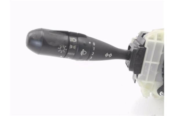 Recambio de mando intermitencia para mitsubishi colt vii (cz_) 1.3 (z35am, z34am, z33am) referencia OEM IAM 8600A334XA  