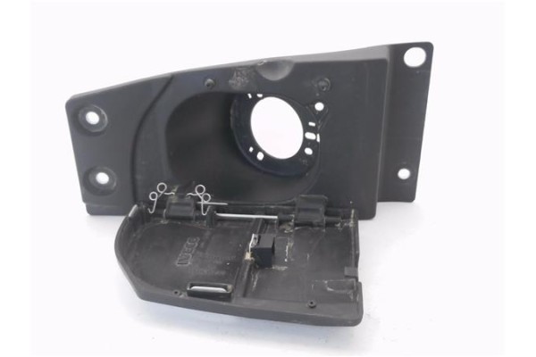Recambio de tapa exterior combustible para iveco daily chasis 2.3 referencia OEM IAM 5801648113 5801545432 