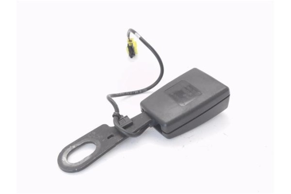 Recambio de anclaje cinturon trasero derecho para mercedes-benz clase a (bm 169) 2.0 a 180 cdi (169.007) referencia OEM IAM 1698