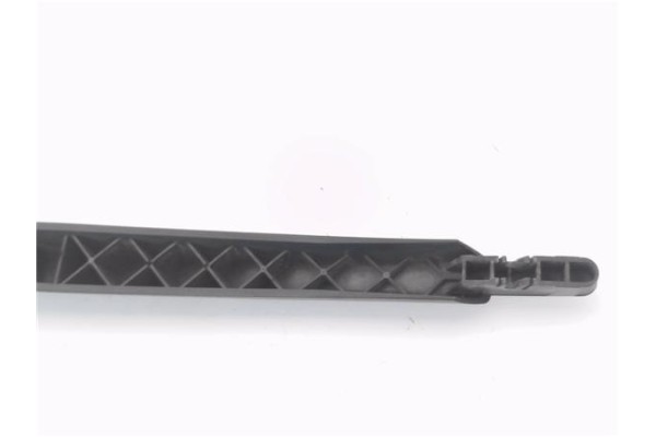 Recambio de brazo limpiaparabrisas trasero para mercedes-benz clase a (bm 169) 2.0 a 180 cdi (169.007) referencia OEM IAM A16982