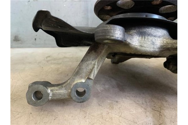 Recambio de mangueta delantero derecha para mercedes-benz clase a (bm 169) 2.0 a 180 cdi (169.007) referencia OEM IAM A169330082