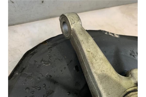 Recambio de mangueta delantero derecha para mercedes-benz clase a (bm 169) 2.0 a 180 cdi (169.007) referencia OEM IAM A169330082