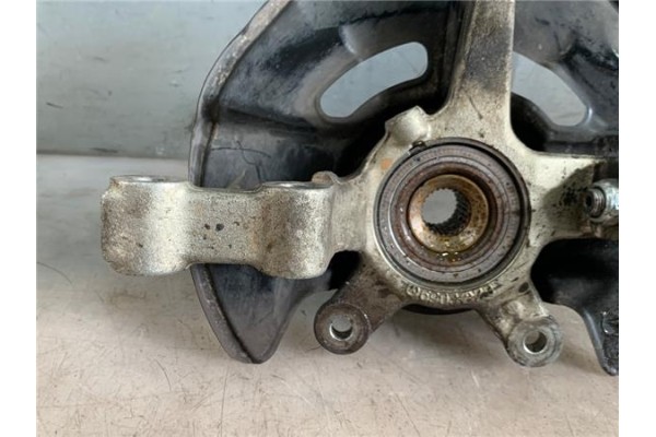 Recambio de mangueta delantero izquierda para mercedes-benz clase a (bm 169) 2.0 a 180 cdi (169.007) referencia OEM IAM A1693300