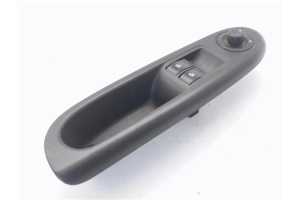 Recambio de mando elevalunas delantero izquierdo para renault clio ii fase ii (b/cb0) 1.5 authentique confort referencia OEM IAM