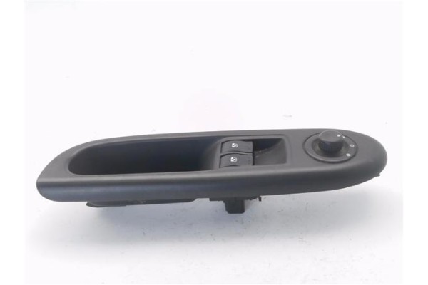 Recambio de mando elevalunas delantero izquierdo para renault clio ii fase ii (b/cb0) 1.5 authentique confort referencia OEM IAM