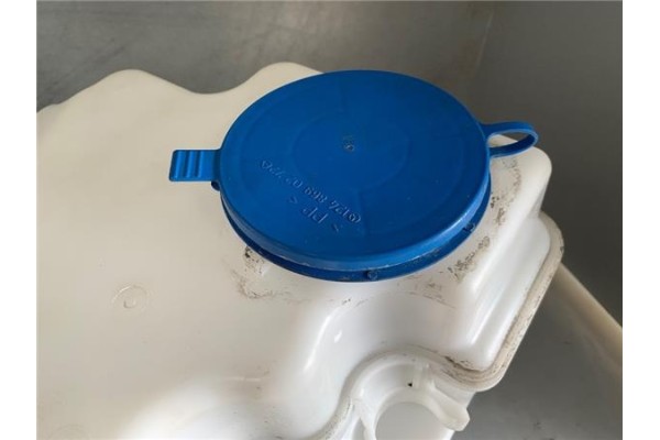 Recambio de deposito limpiaparabrisas para mercedes-benz clase b (bm 245) 1.7 170 (245.232) referencia OEM IAM 1698690220  