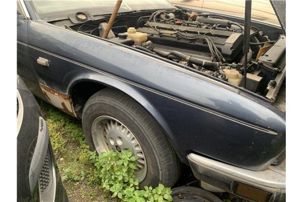 Recambio de aleta delantero derecha para jaguar xj6/12 3.6 xj6 referencia OEM IAM CAP5122  