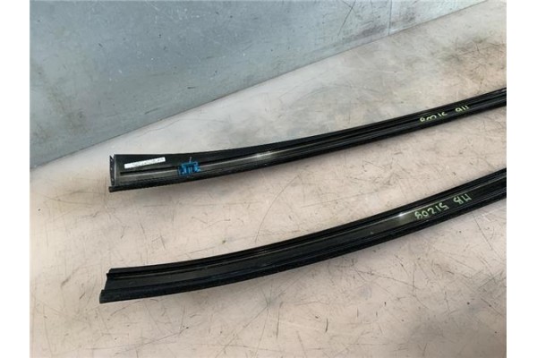Recambio de barras de techo para mercedes-benz clase c (bm 203) sportcoupe 2.0 c 180 (203.735) referencia OEM IAM A2037800256907