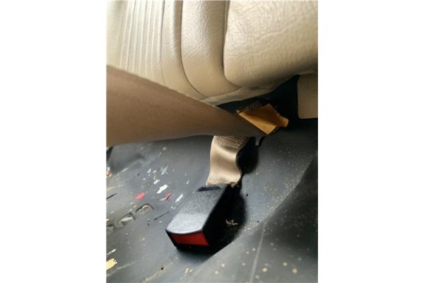 Recambio de anclaje cinturon trasero derecho para jaguar xj6/12 3.6 xj6 referencia OEM IAM BEC102498  