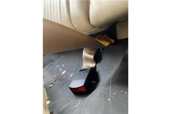 Recambio de anclaje cinturon trasero derecho para jaguar xj6/12 3.6 xj6 referencia OEM IAM BEC102498  