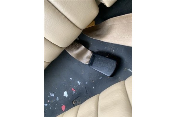 Recambio de anclaje cinturon trasero derecho para jaguar xj6/12 3.6 xj6 referencia OEM IAM BEC102498  