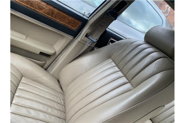 Recambio de asiento delantero derecho para jaguar xj6/12 3.6 xj6 referencia OEM IAM BCC4880C  