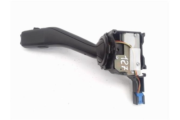 Recambio de mando limpiaparabrisas para seat leon (1p1) referencia OEM IAM 1K0953519A  