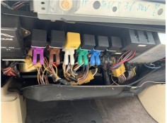 Recambio de caja fusibles/rele para jaguar xj6/12 3.6 xj6 referencia OEM IAM JLM1800  