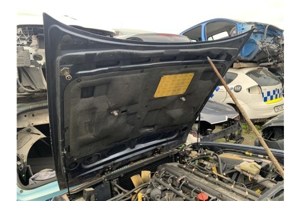 Recambio de capo para jaguar xj6/12 3.6 xj6 referencia OEM IAM JLM1766  