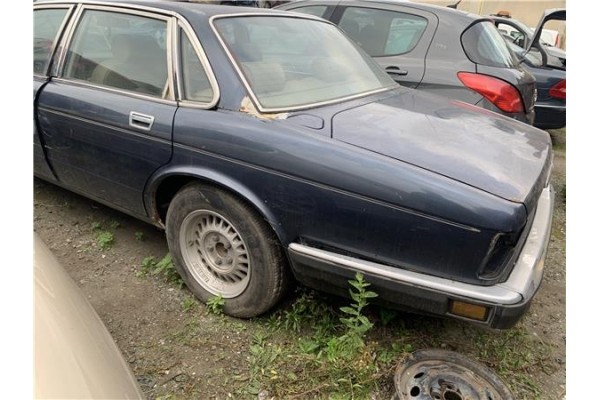 Recambio de cardan trasero para jaguar xj6/12 3.6 xj6 referencia OEM IAM CAC45543  