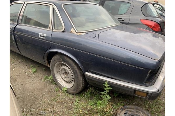 Recambio de cardan trasero para jaguar xj6/12 3.6 xj6 referencia OEM IAM CAC45543  