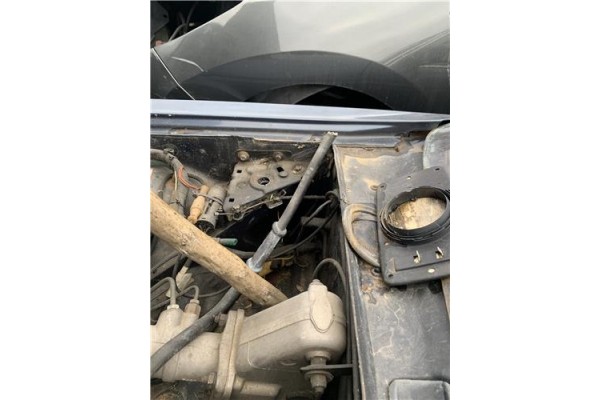 Recambio de cerradura capo para jaguar xj6/12 3.6 xj6 referencia OEM IAM HNA2400AA  