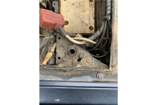 Recambio de cerradura capo para jaguar xj6/12 3.6 xj6 referencia OEM IAM HNA2401AA  